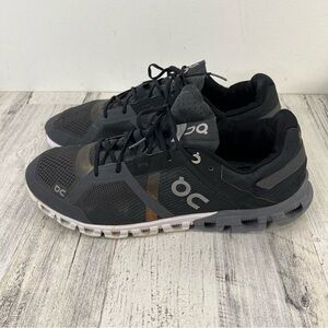 On Swiss Engineering Cloud 5 Black White Running Shoes Sneakers Mens Size 13